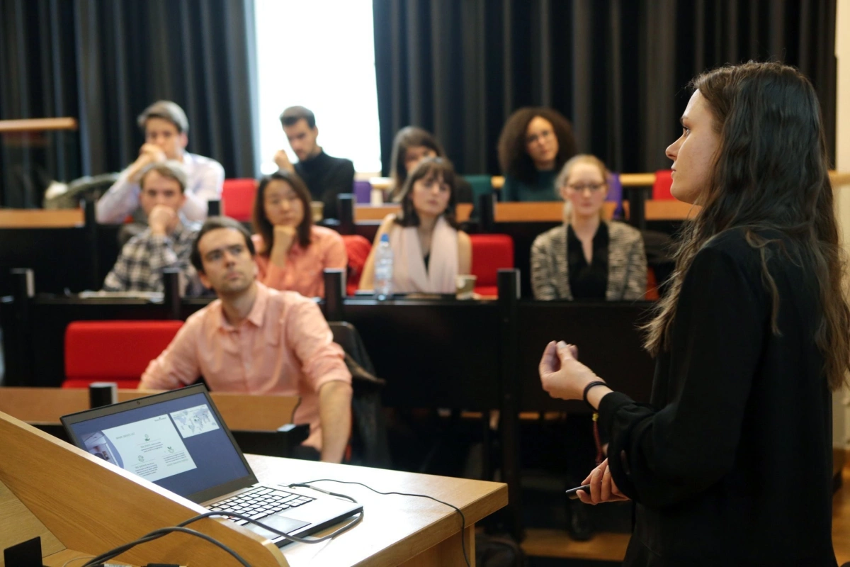 SRI Lecture Foto Wim Smeets